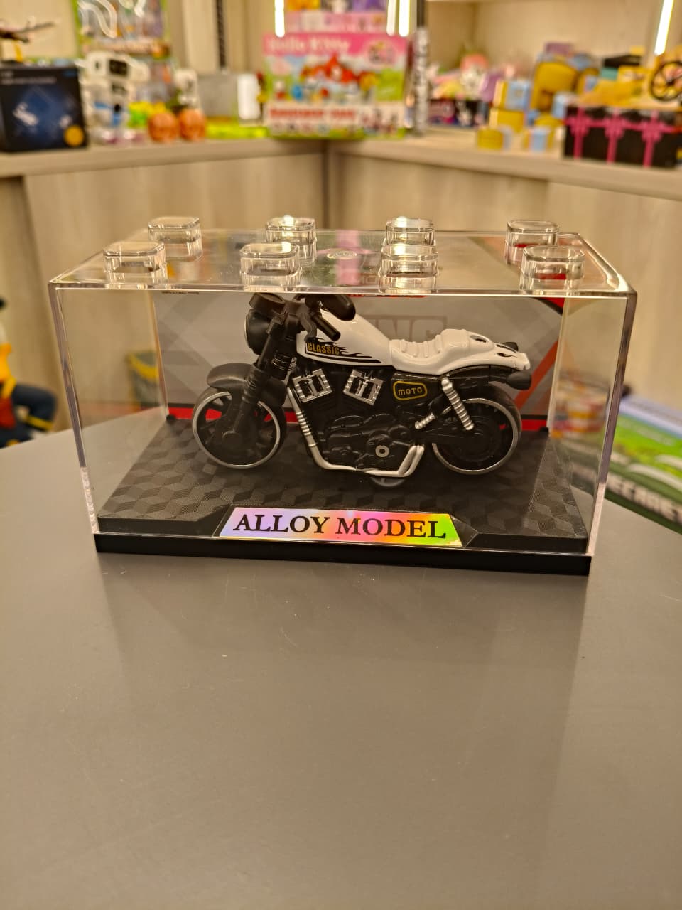 White Classic Sport Roadster Alloy Model