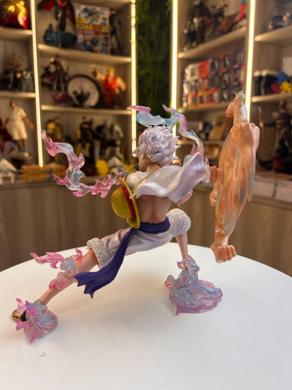 Monkey D. Luffy: Gear 5 (Rubber-Band Strike) -PVC