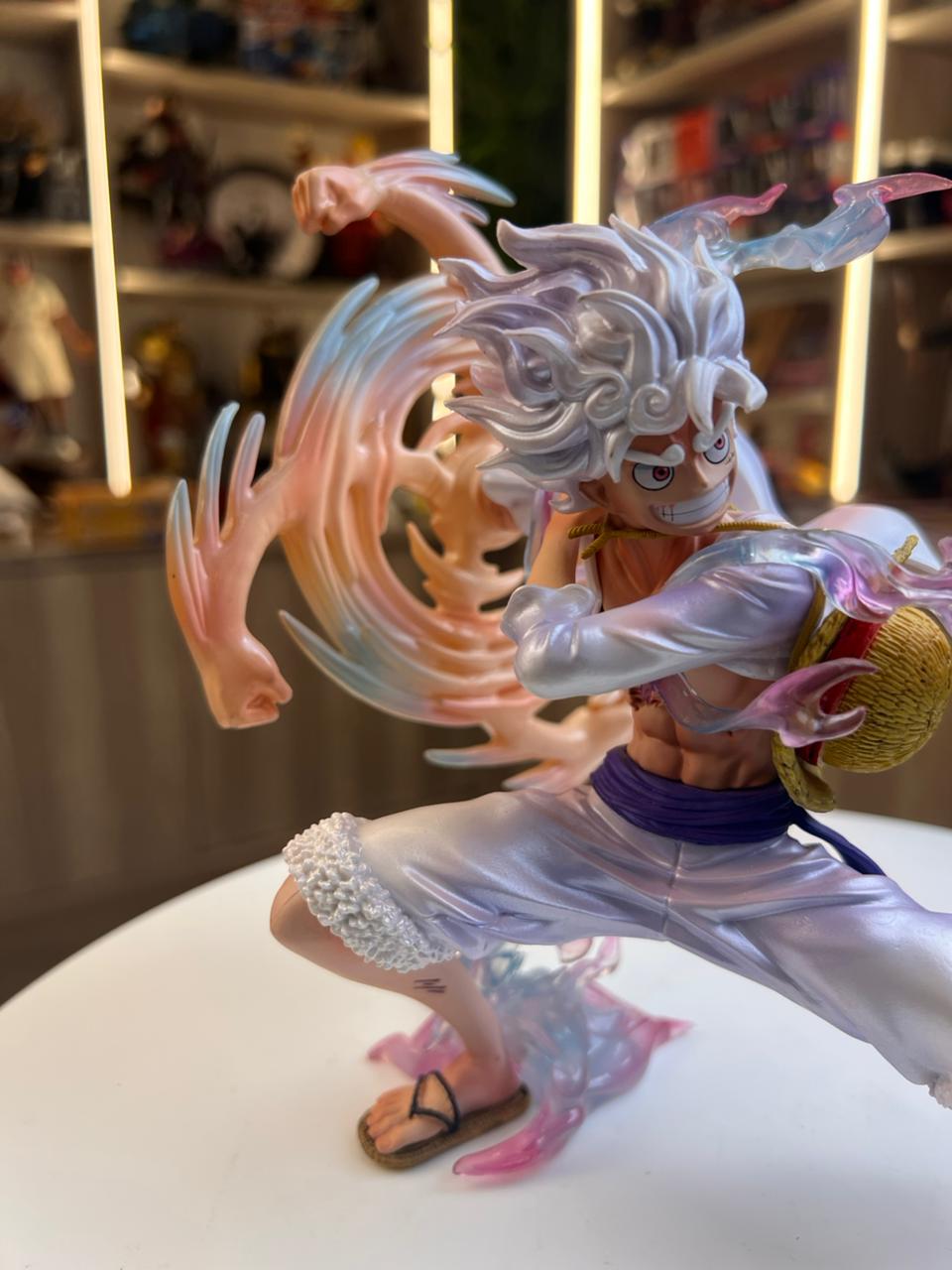 Monkey D. Luffy: Gear 5 (Rubber-Band Strike) -PVC