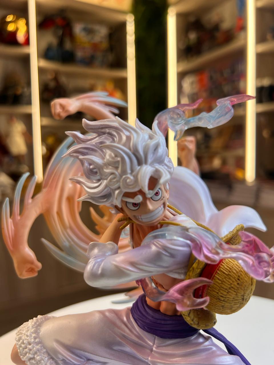 Monkey D. Luffy: Gear 5 (Rubber-Band Strike) -PVC