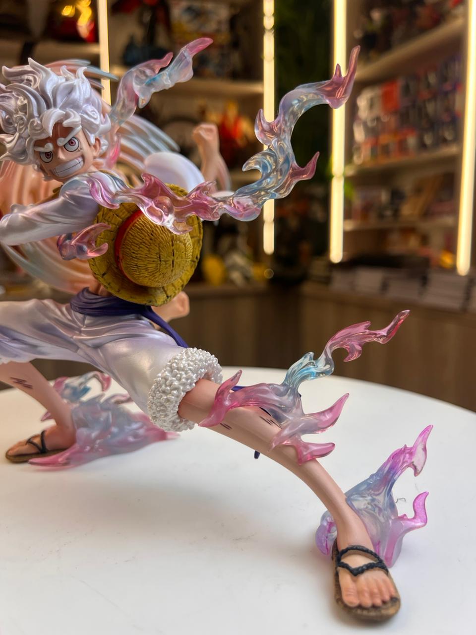 Monkey D. Luffy: Gear 5 (Rubber-Band Strike) -PVC