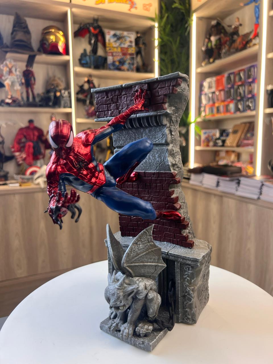 Spider-Man: Wall-Crawler -PVC