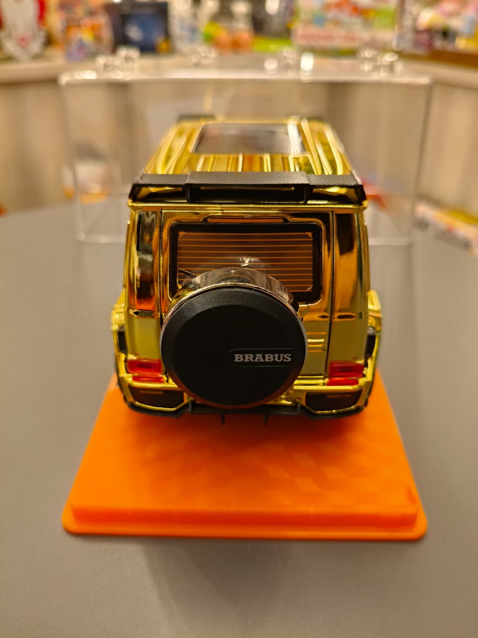 Chrome Gold Brabus 800 G-Wagon Model - Image 4