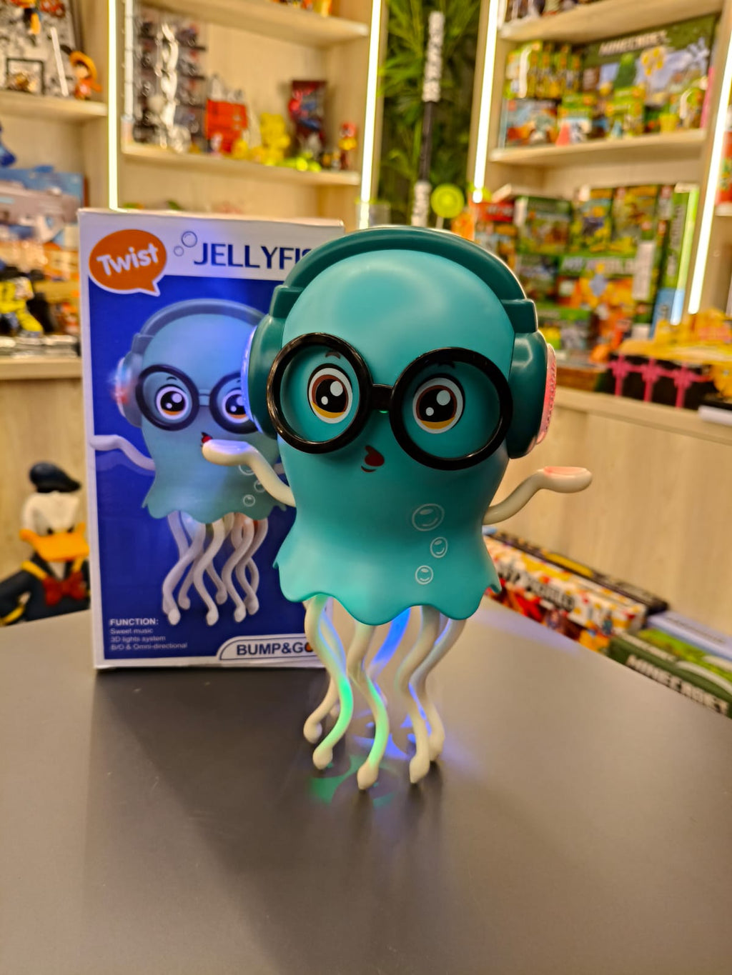 Twist Jellyfish  Turquoise - Image 3